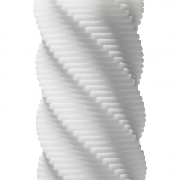 Tenga 3D Spiral Masturbator  3