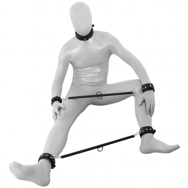 Kiotos Prisoner Spreading Bars with Chains and Leather Cuffs  6