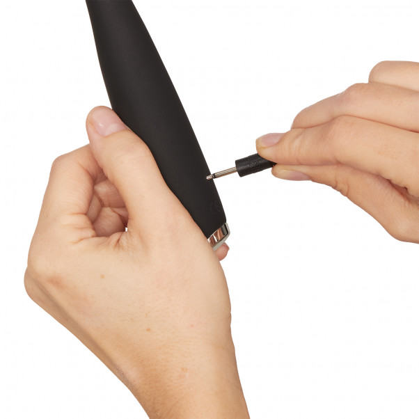 Sinful Ripple Rechargeable G-spot Vibrator Product picture with hand 51