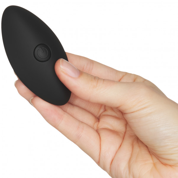 Nexus Quattro Pleasure Beads Fjernbetjent product held in hand 51