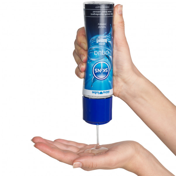 Skins Aqua Water-based Lube 250 ml product held in hand 51